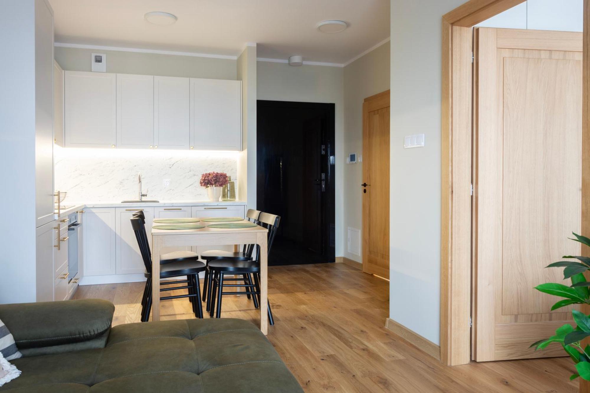 Apartament 018 Tuz Przy Plazy Z Tarasem I Parkingiem Perlowa Przystan Sianozety Kültér fotó