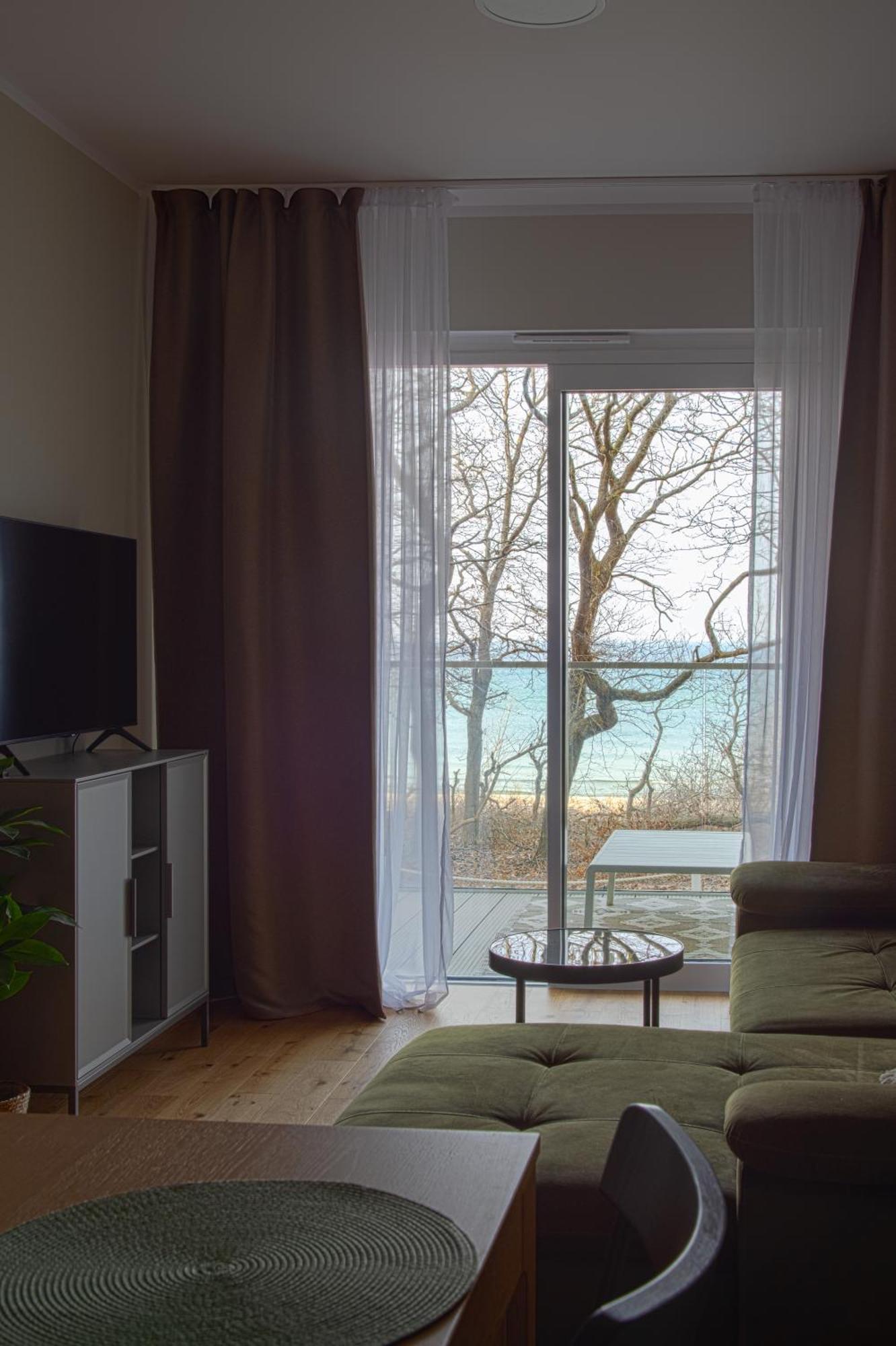 Apartament 018 Tuz Przy Plazy Z Tarasem I Parkingiem Perlowa Przystan Sianozety Kültér fotó